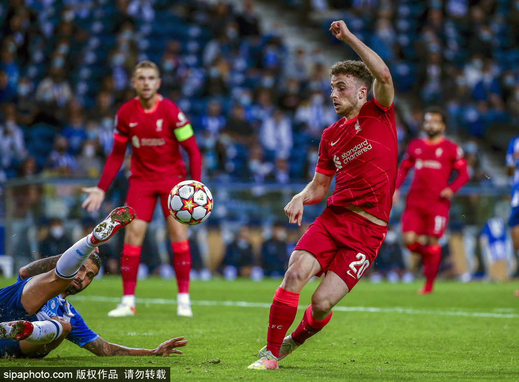 介入俱乐部 介入俱乐部