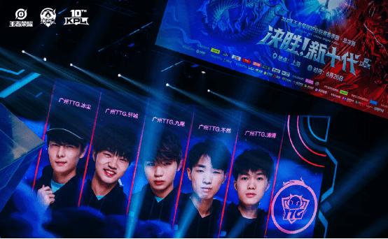 一个简单的 一个简单的