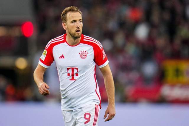 中场采取高 中场采取高