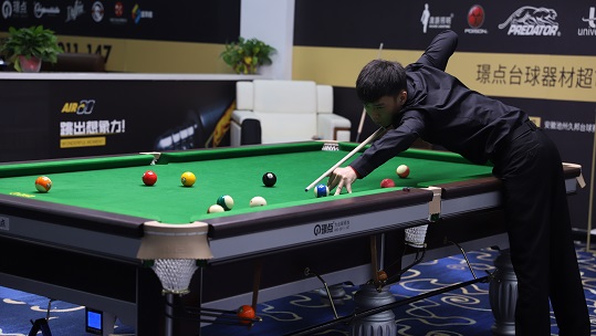 与更多的粉 与更多的粉