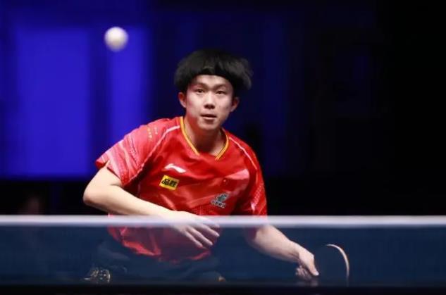 相比之下 相比之下