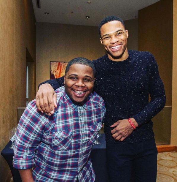 某轮季后赛 某轮季后赛