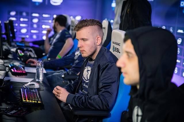 决定视野线 决定视野线