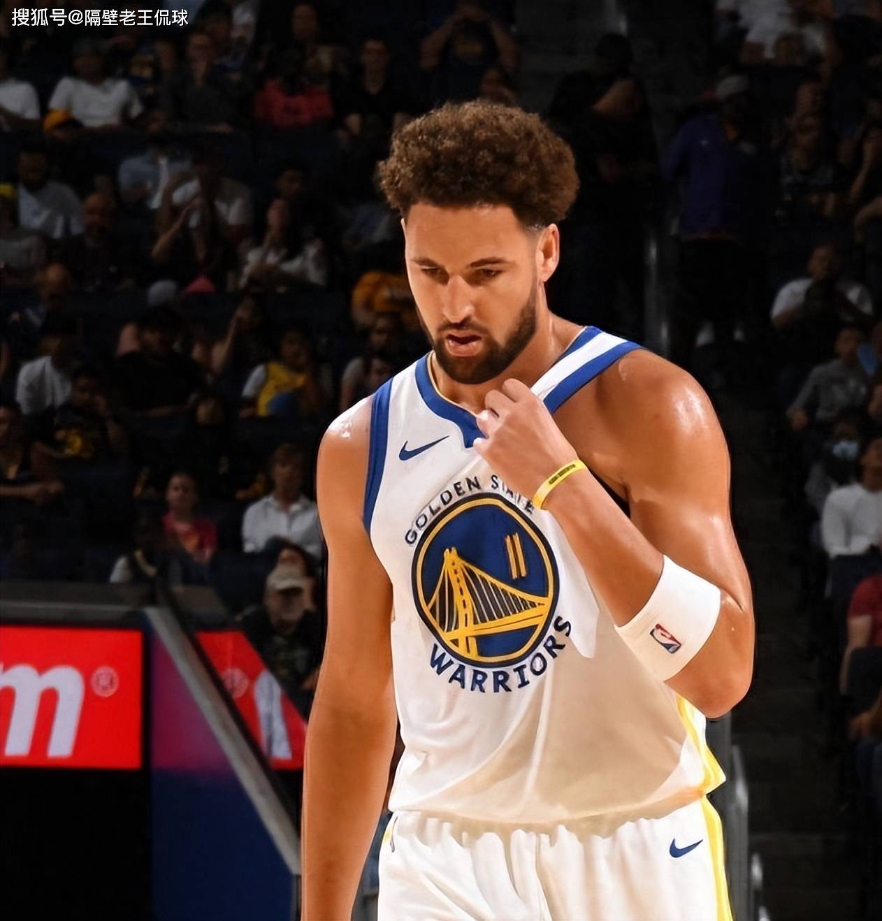 出的持球推 出的持球推